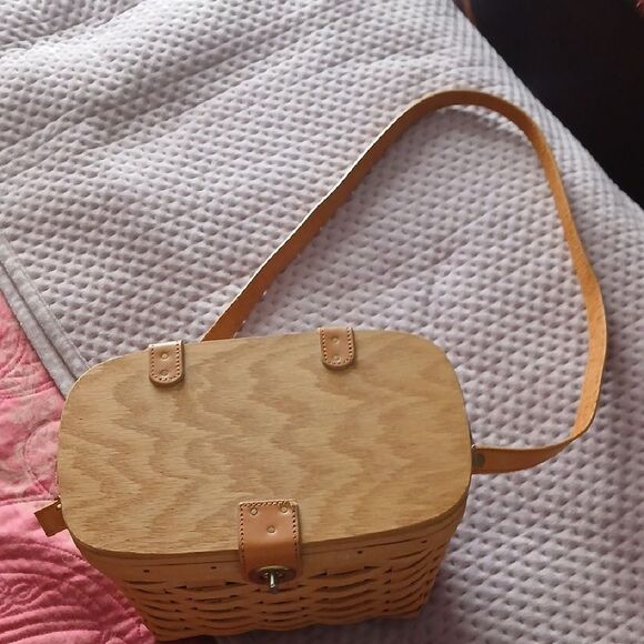 Tan Woven Basket Bag - Picture 5 of 6